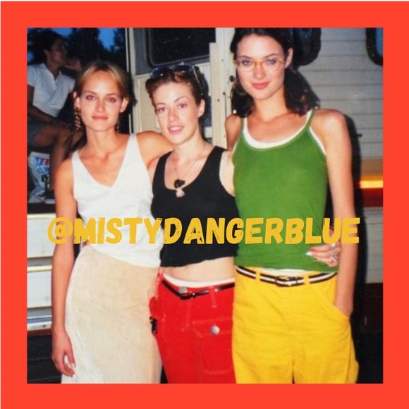 MEET THE POSHER - Picture 10 of 16